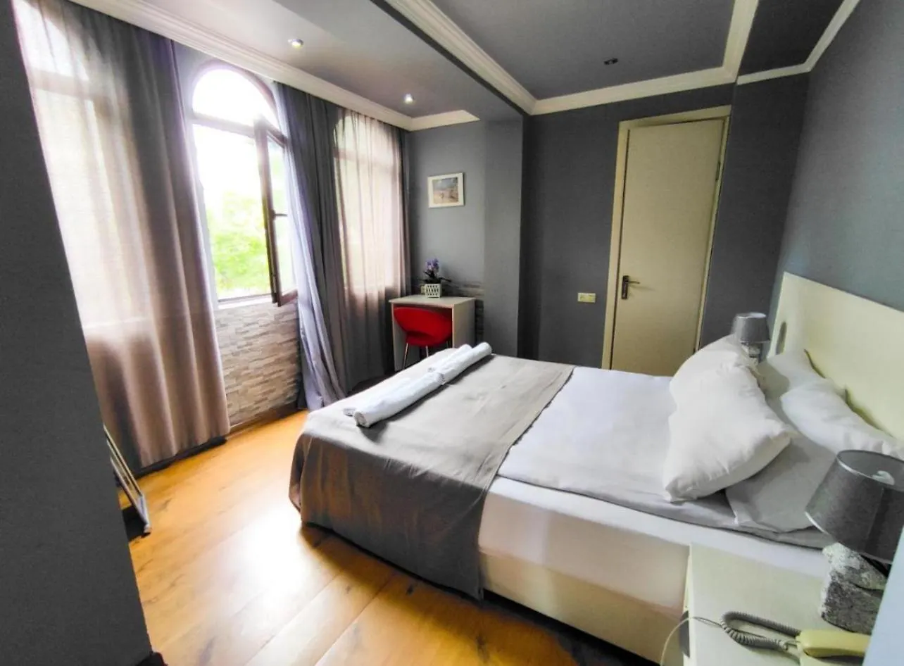 Aparthotel Old City 바투미 조지아